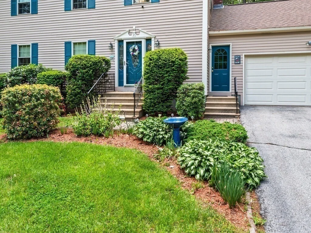 Photo of 3 Oakwood Dr
