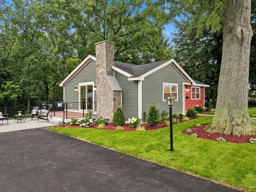 Photo of 12 Burley Farm Rd