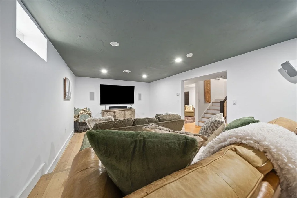 Photo of 229 Spring St