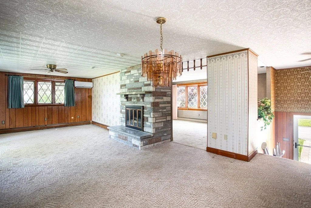 Photo of 74 Kenyon Rd