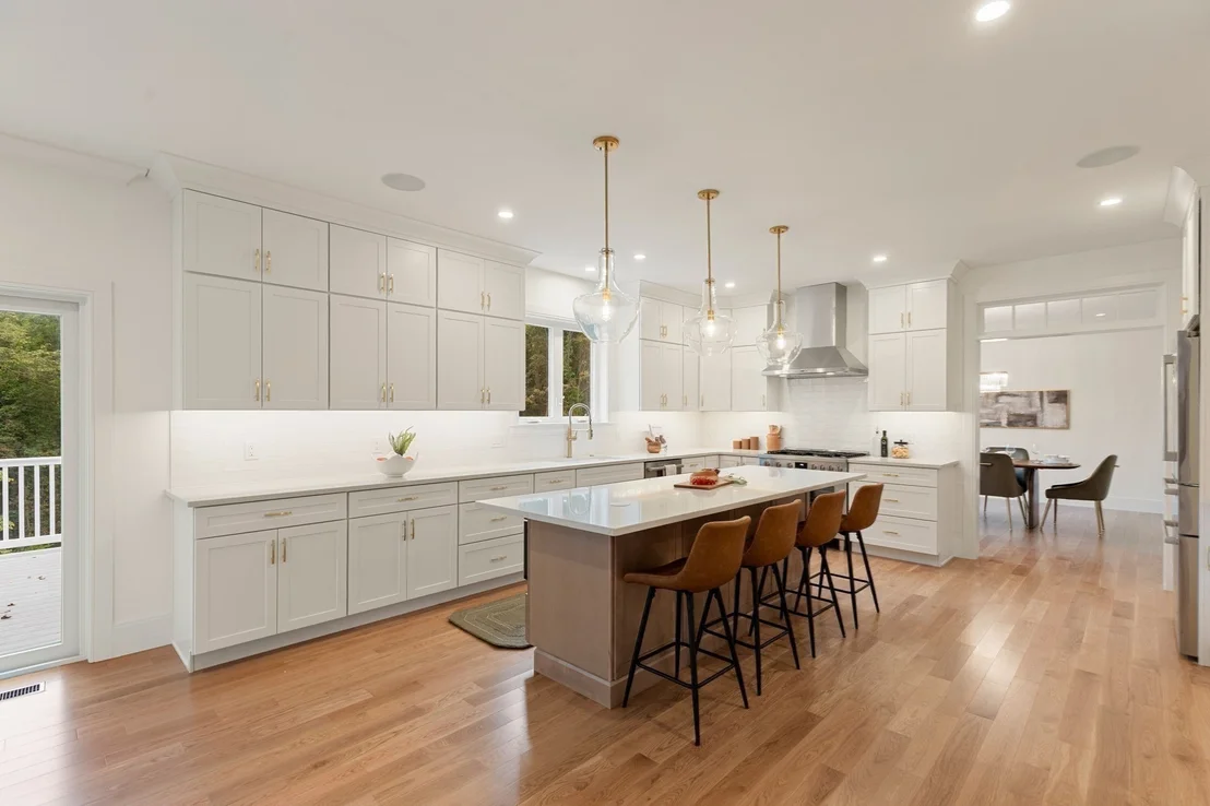 Photo of 472 Summer Avenue