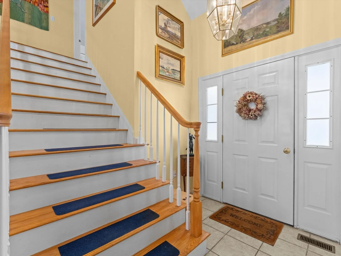 Photo of Unit B at 29 Coldspring Dr