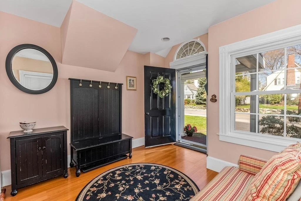 Photo of 180 Walnut St