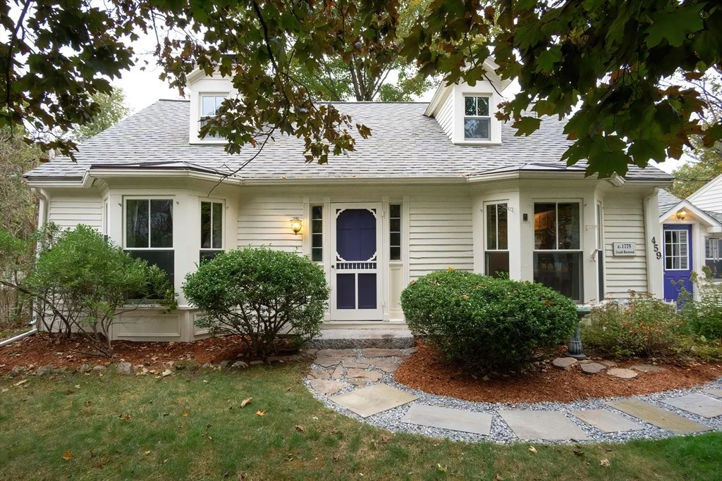 Photo of 459 Sargent Rd