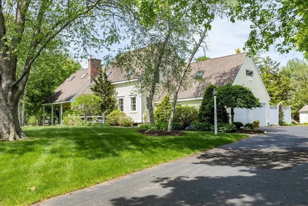 Photo of 8 Millbrook Lane