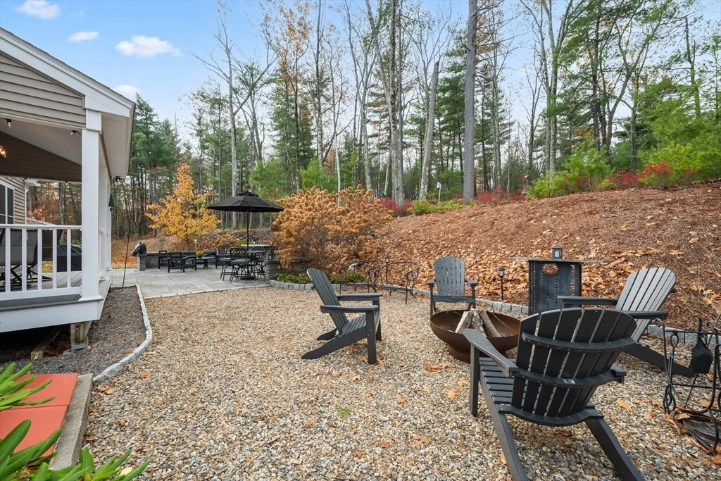 Photo of 22 Heritage Ln