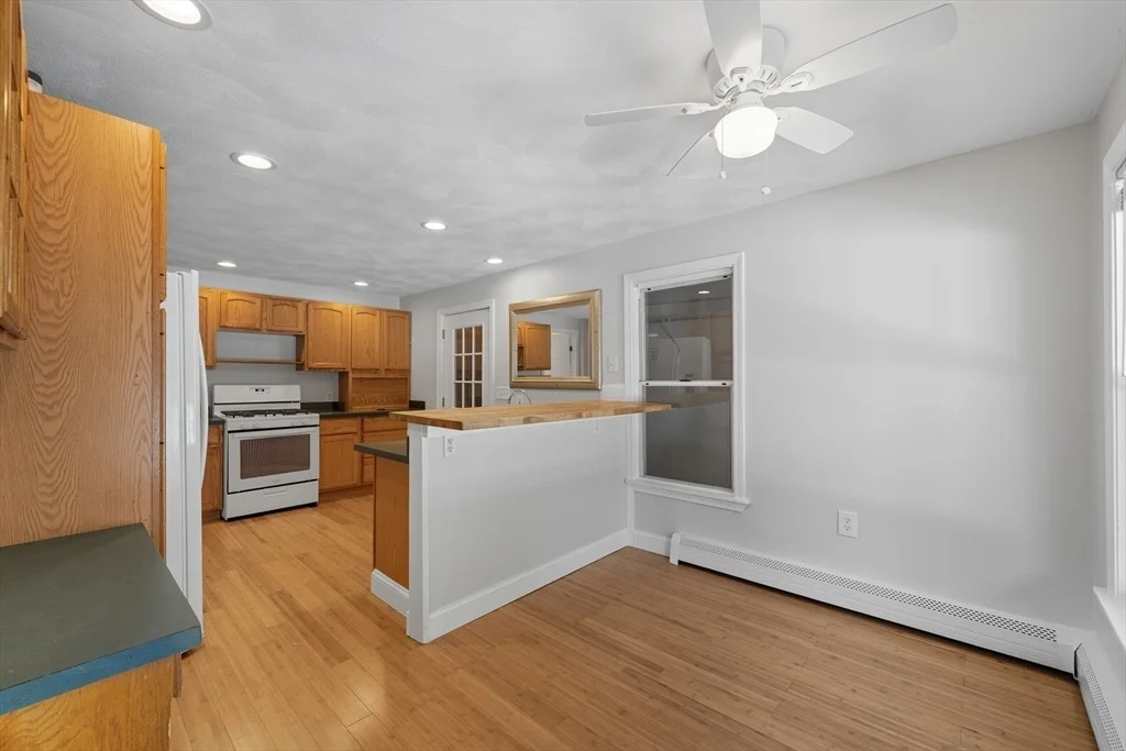 Photo of 10 Mission Pl