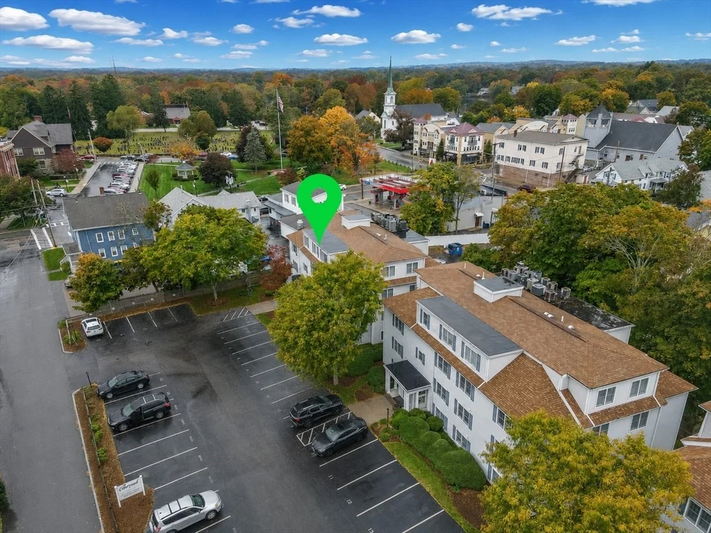 Photo of Unit 2C at 14 Webb Pl