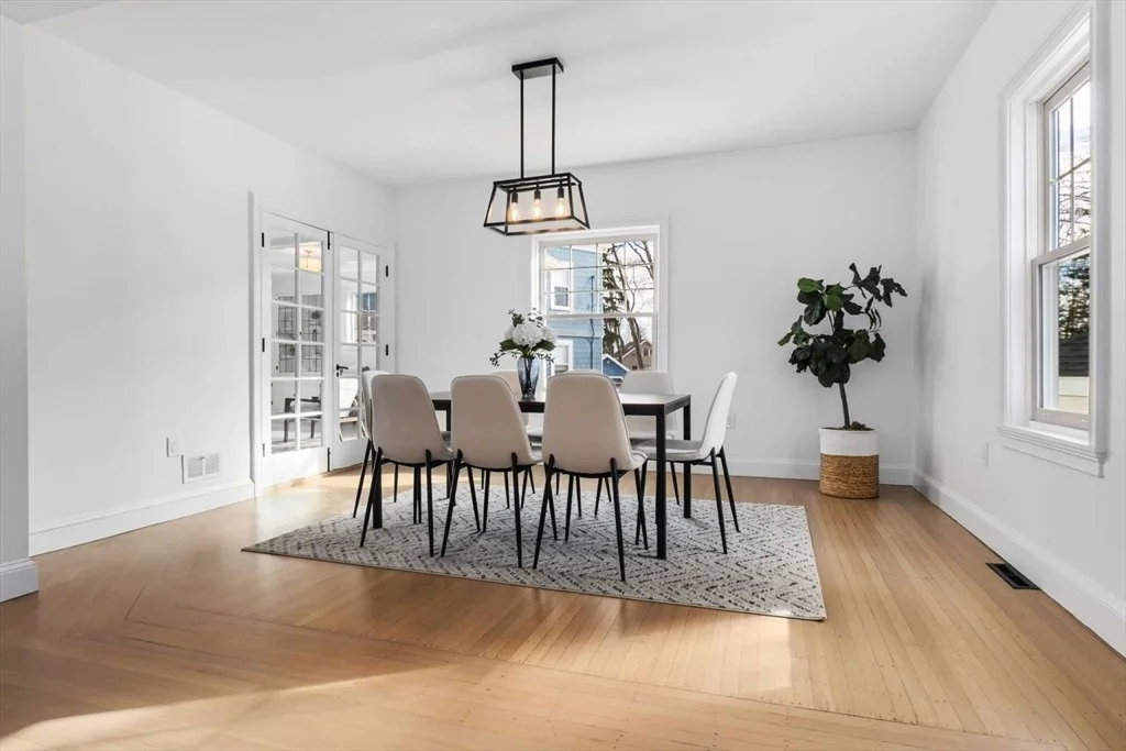 Photo of 80 Chestnut Street