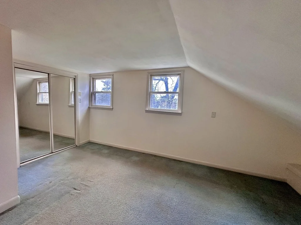 Photo of 40 Sandwich Rd