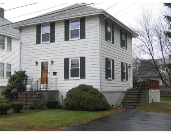 Photo of 64 Violet Ave