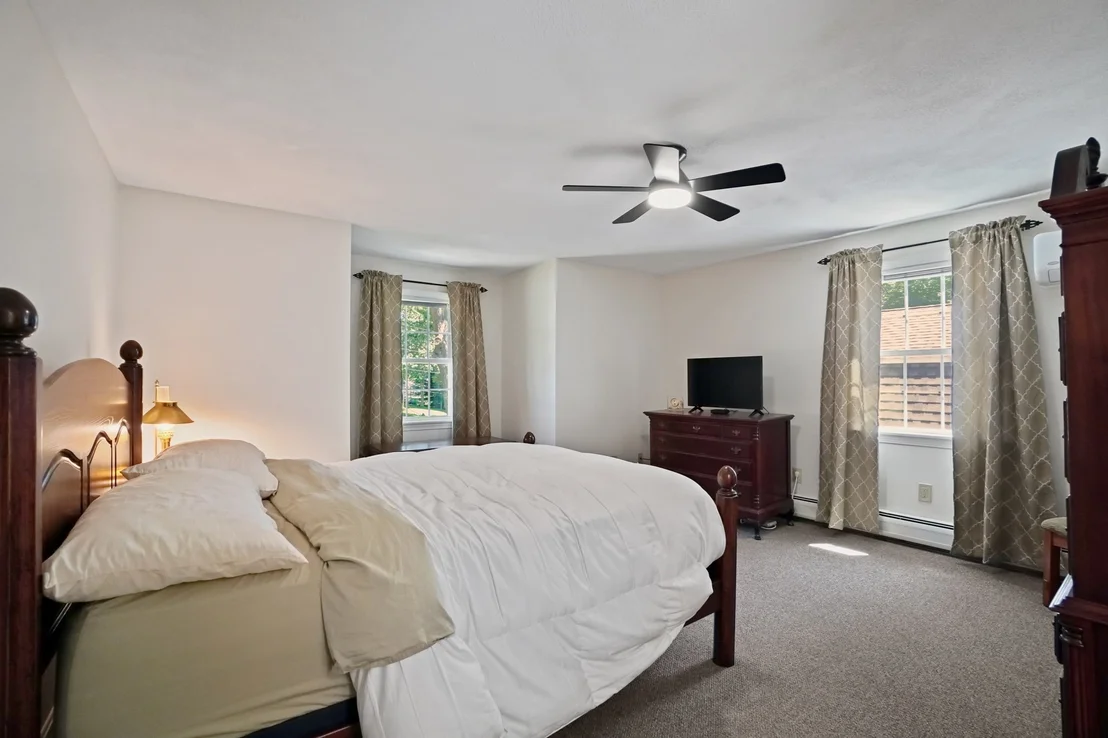 Photo of 28 Sagewood Cir