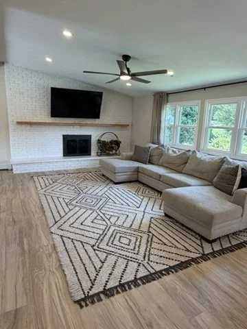 Photo of 76 Airport Rd