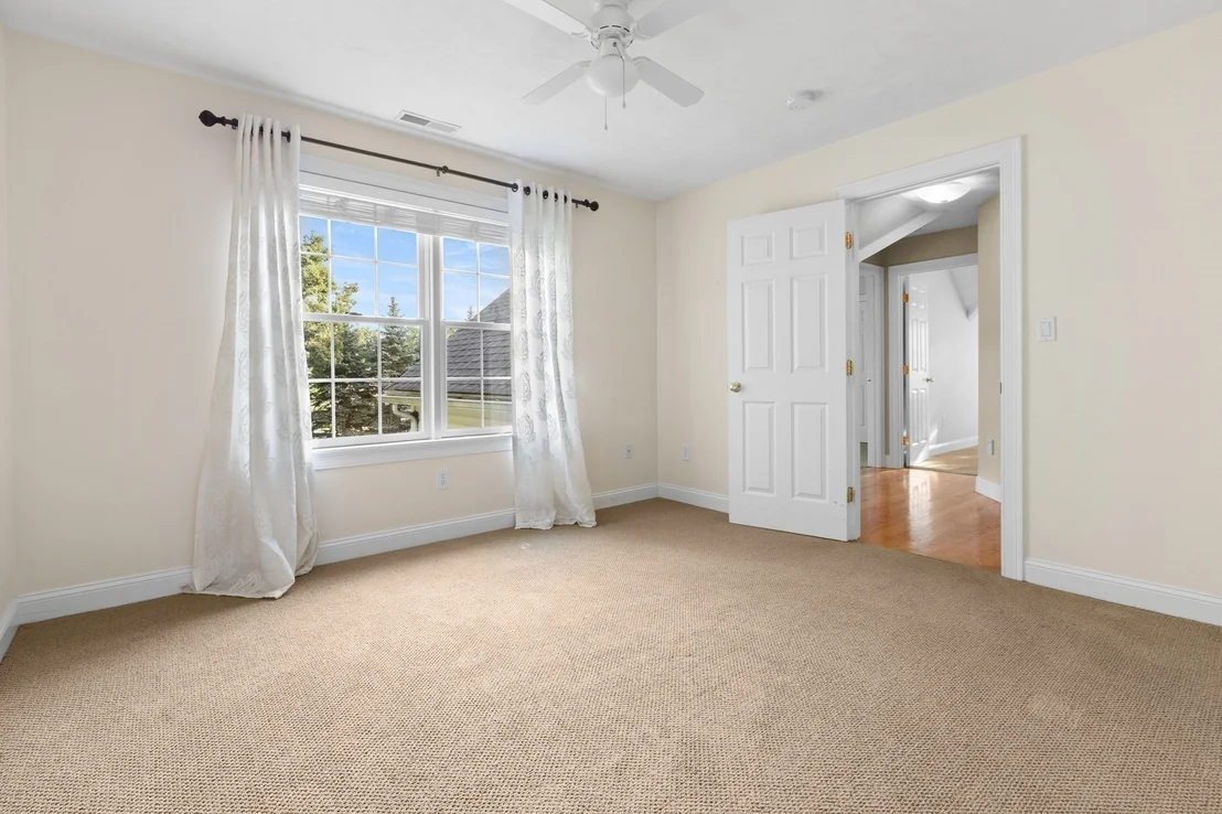 Photo of 22 Sawyer Ln
