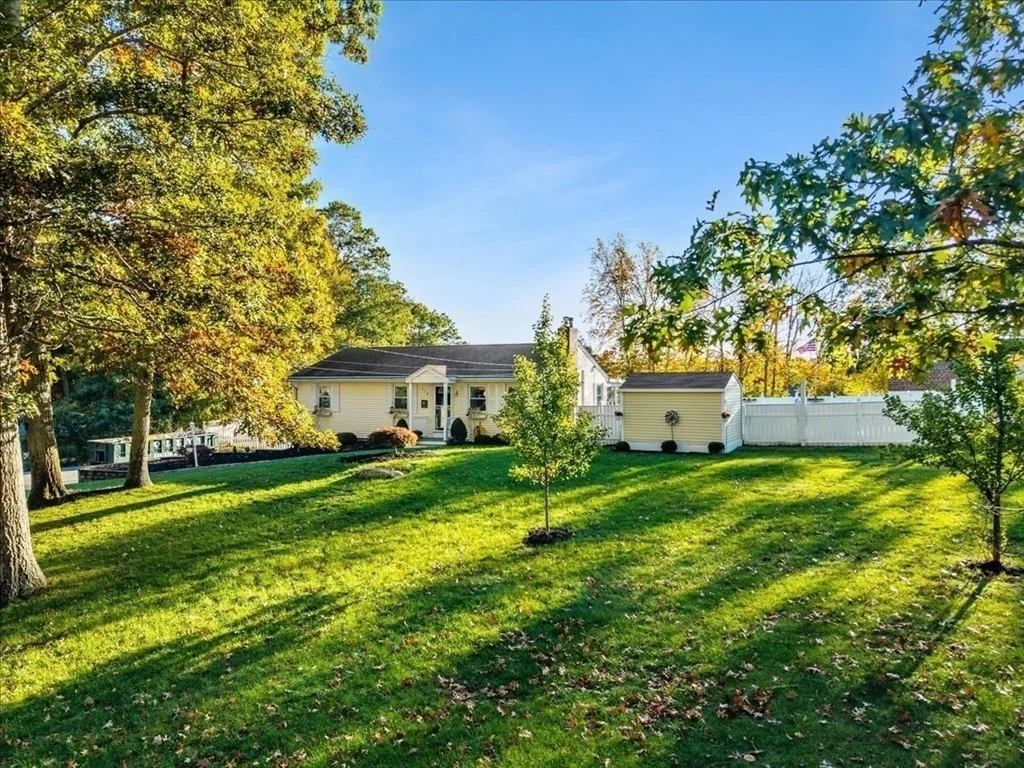 Photo of 113 Scadding St