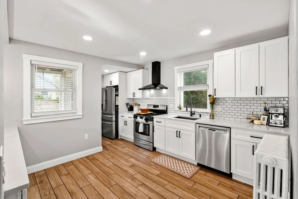 Photo of 8 Arlington Ave