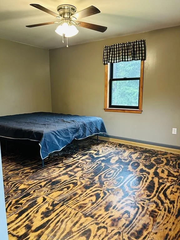 Photo of 32 Sandy Pine Rd