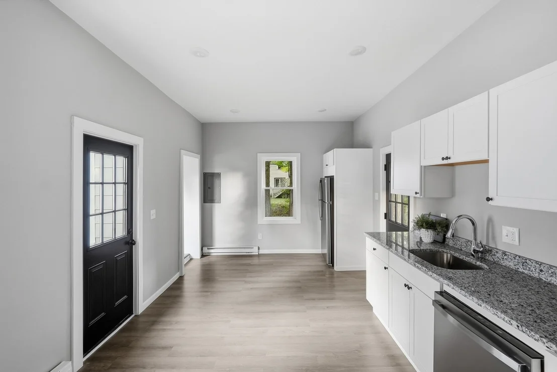 Photo of 384 Mill St