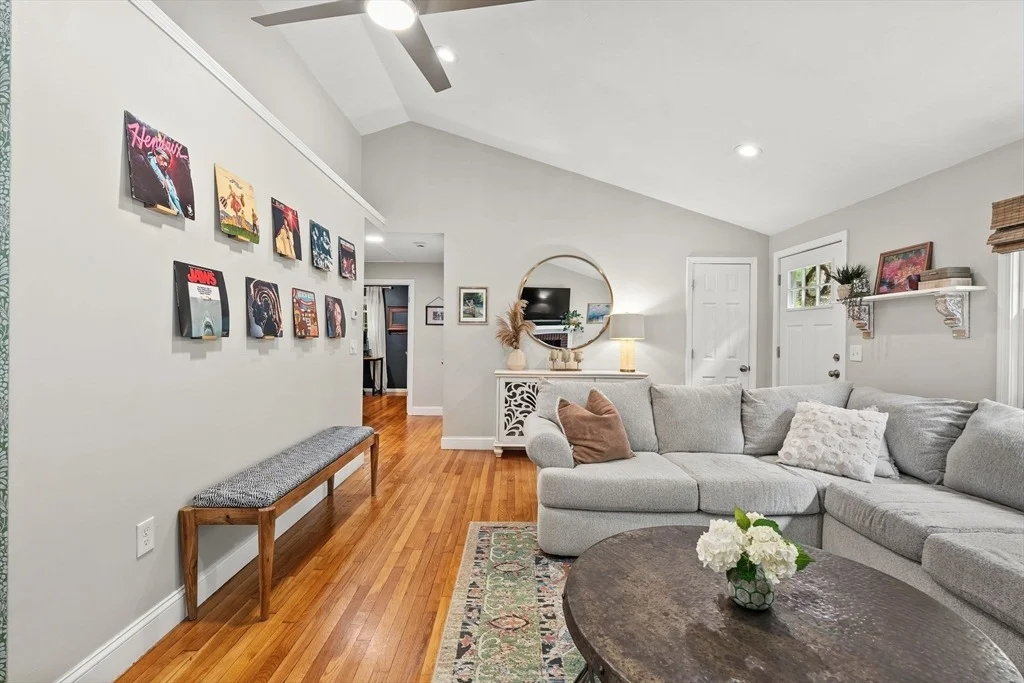 Photo of 332 Grove St