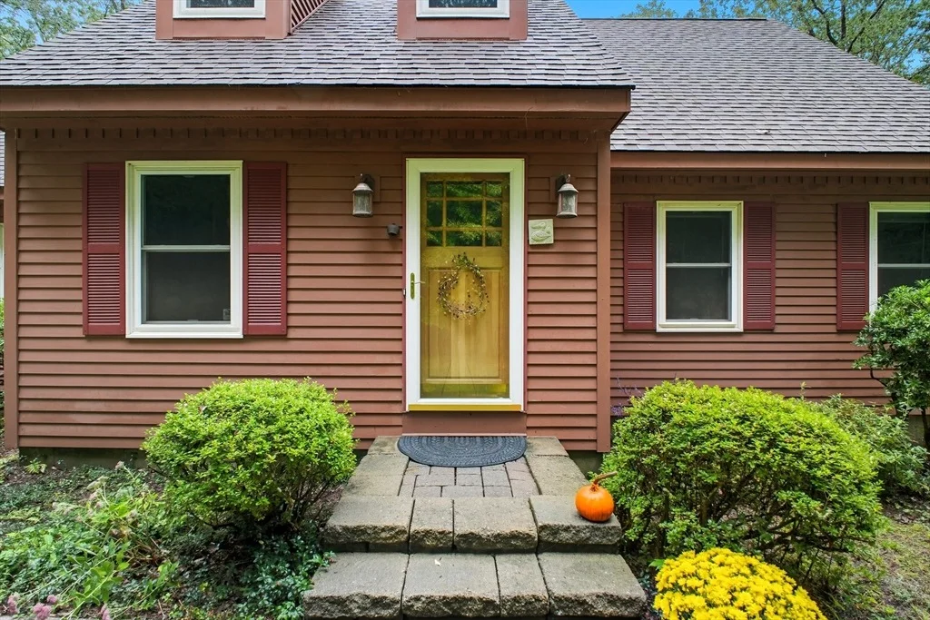 Photo of 166 Rocks Road
