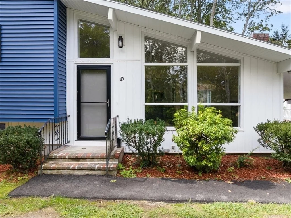 Photo of 115 Edgewood St