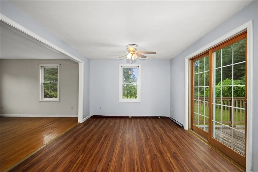 Photo of 7 Sneade Dr