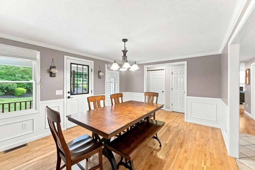 Photo of 115 Sutton Rd