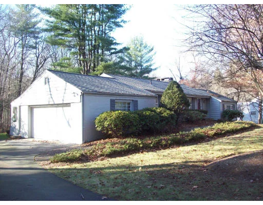 Photo of 12 Meadowbrook Rd