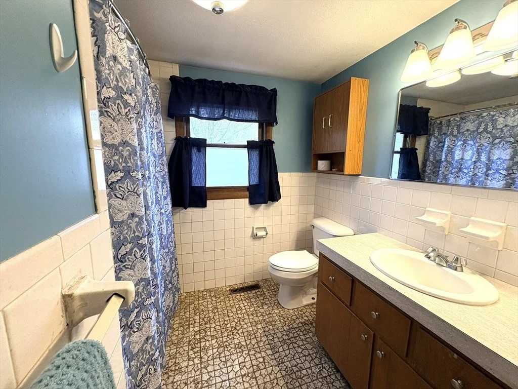 Photo of 135 Pelham Rd