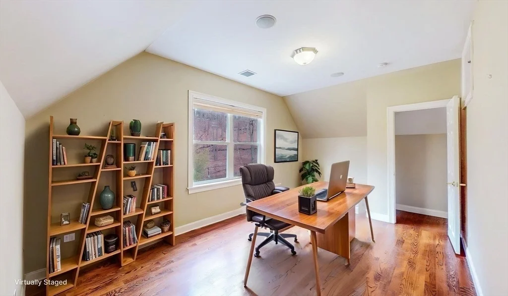 Photo of 455 Waban Ave