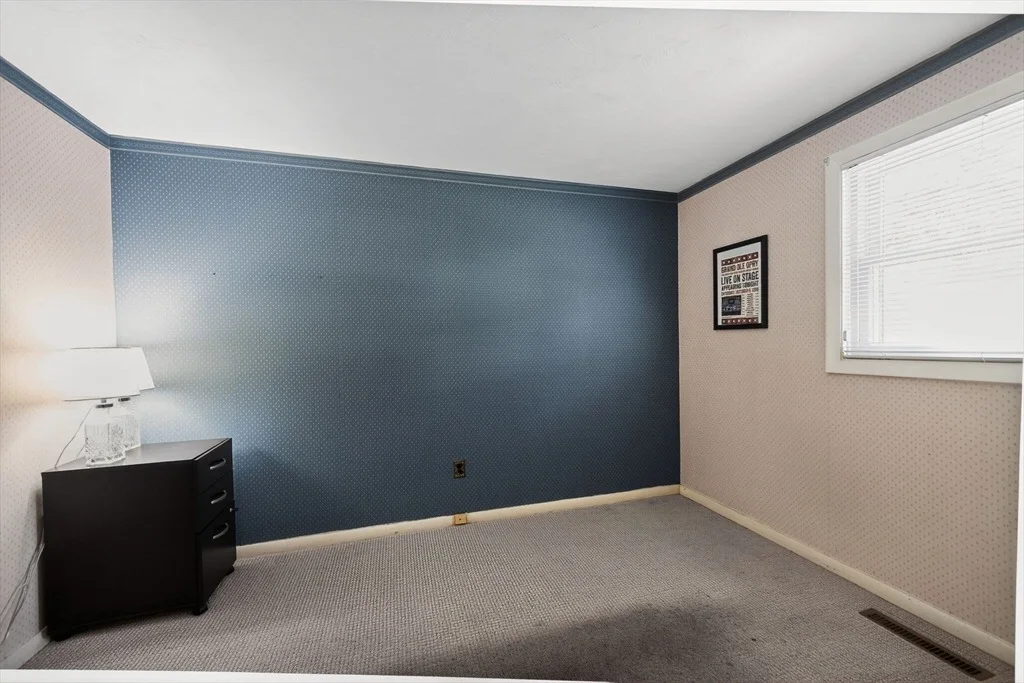 Photo of 22 Ledgewood Dr
