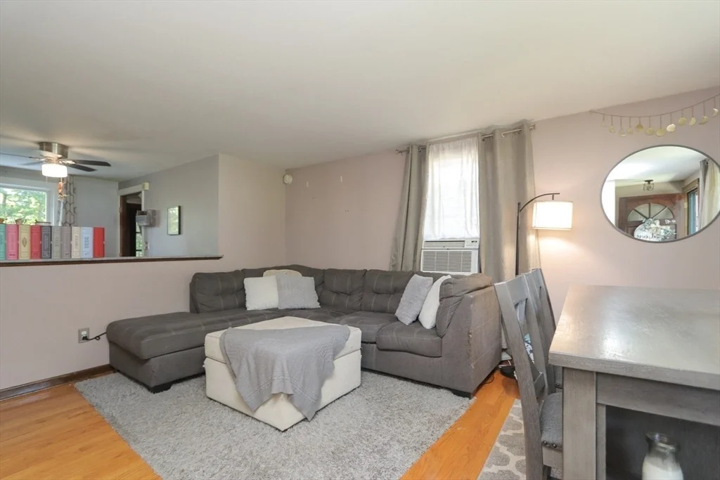 Photo of 41 Rosedale Ave