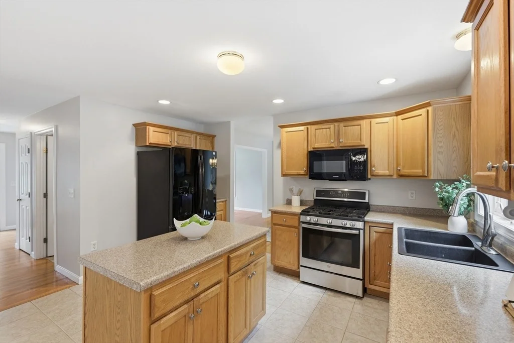 Photo of 139 Autumn Rd