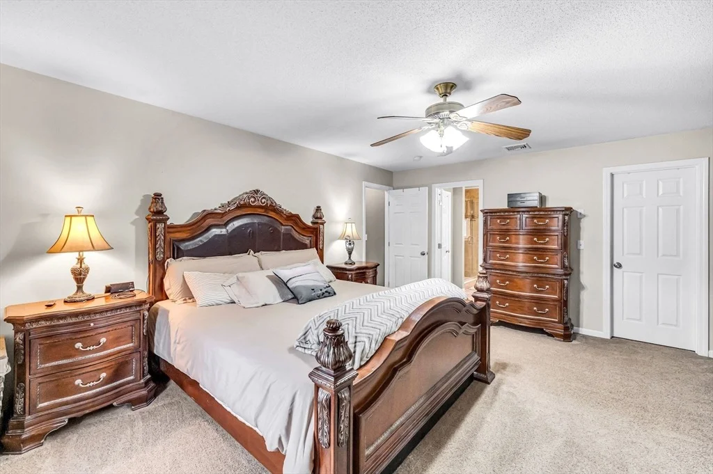 Photo of 12 Salerno Dr