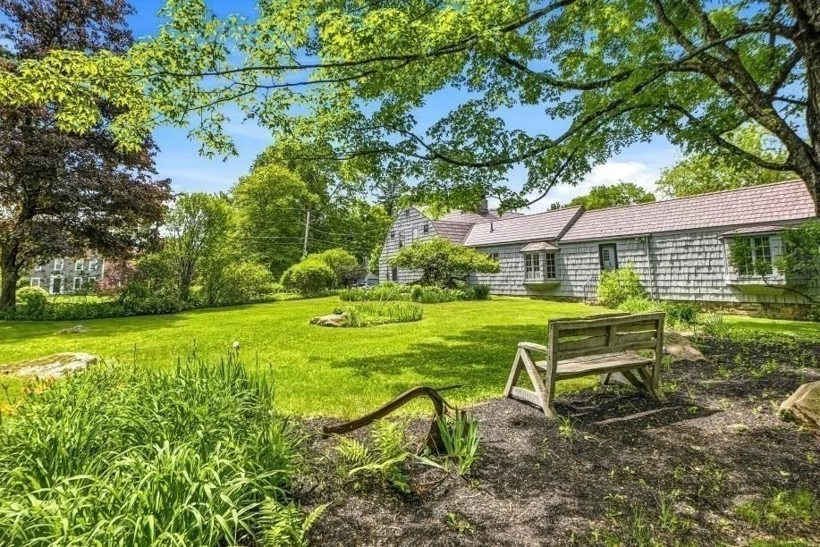 Photo of 52 Elm St