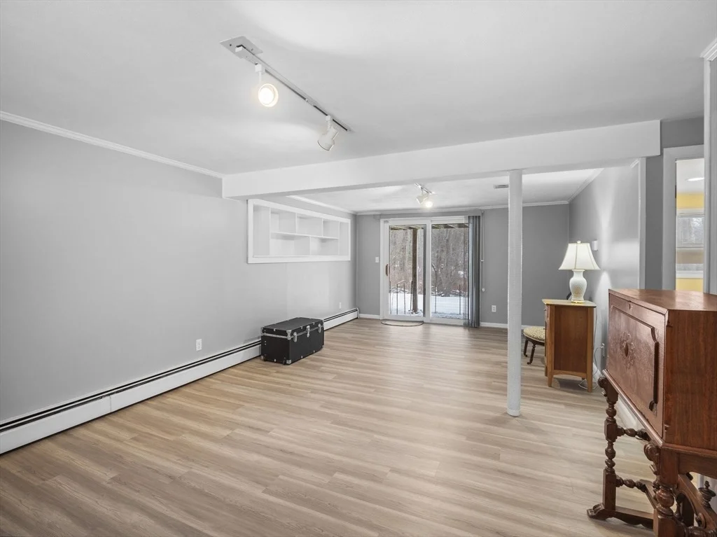 Photo of 351 Edmands Road