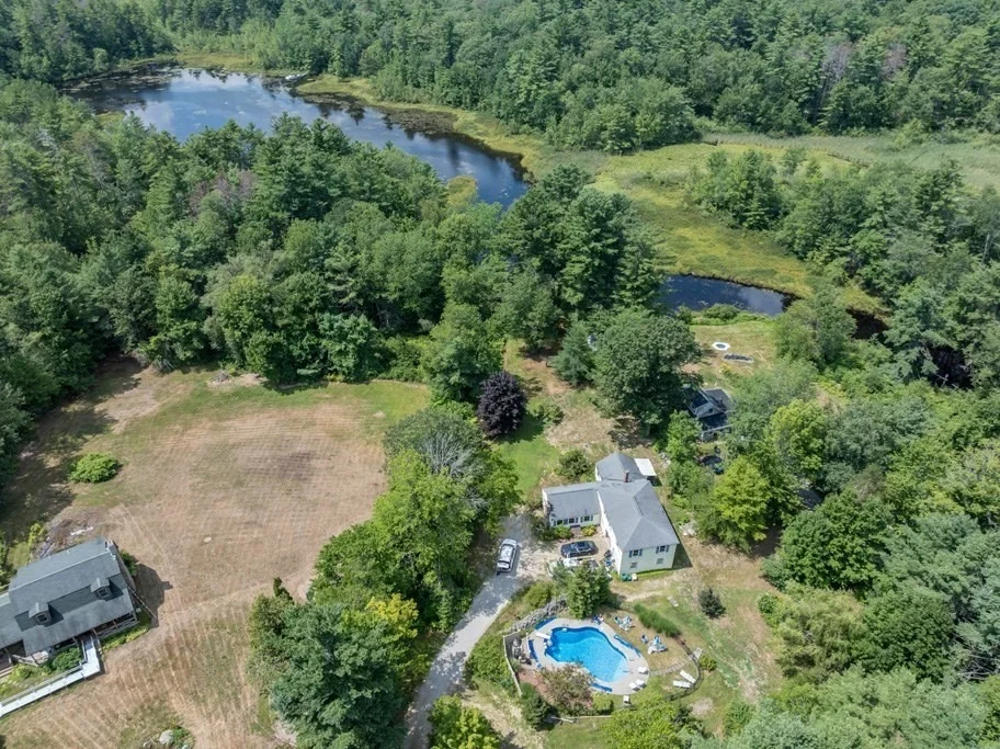 Photo of 343 Lake Road
