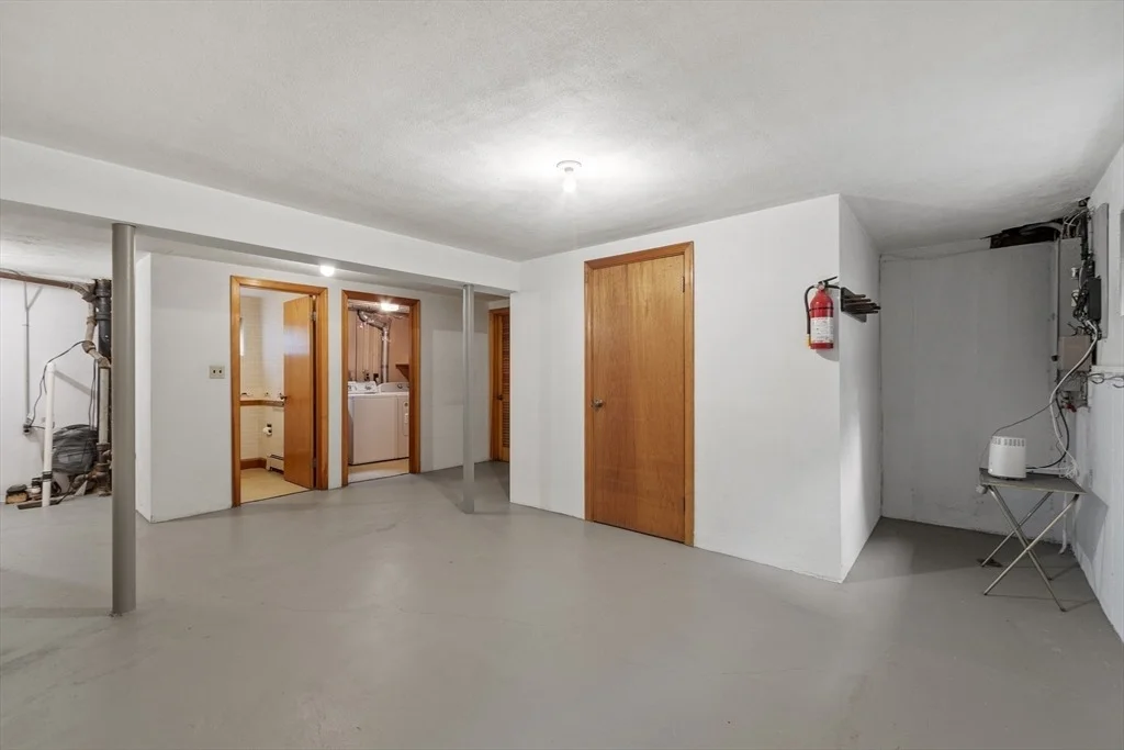 Photo of 60 Morrison Rd. West