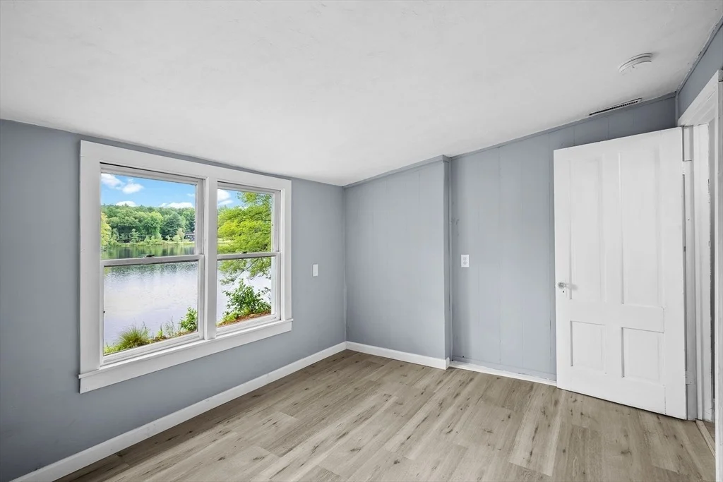 Photo of 24 Cote Ln