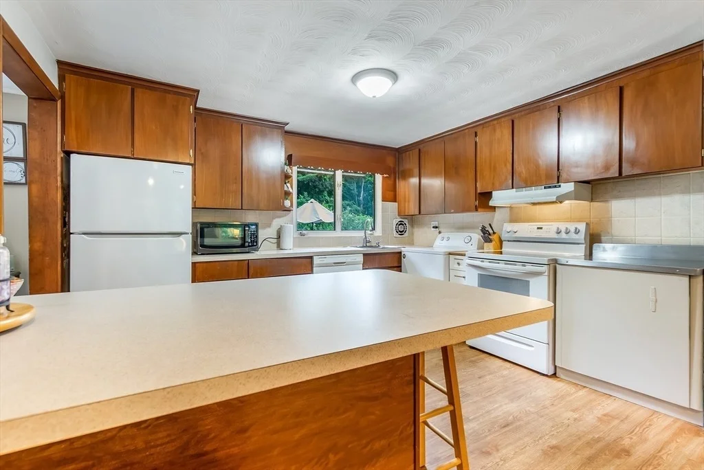 Photo of 64 Hemenway Rd