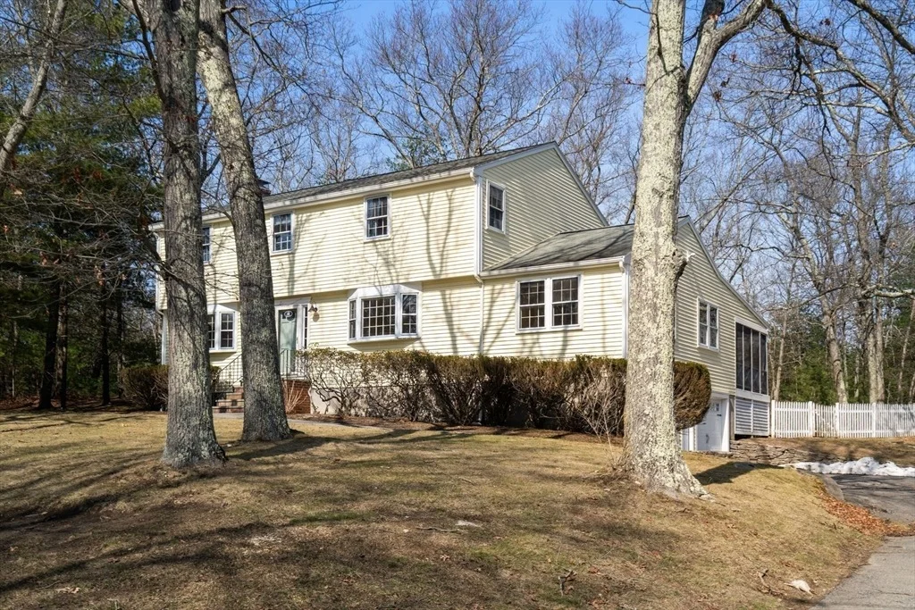 Photo of 40 Locust Drive