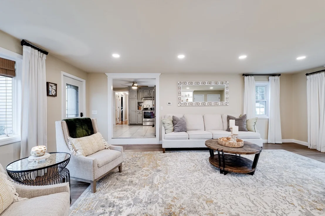 Photo of 67 Kittredge Dr