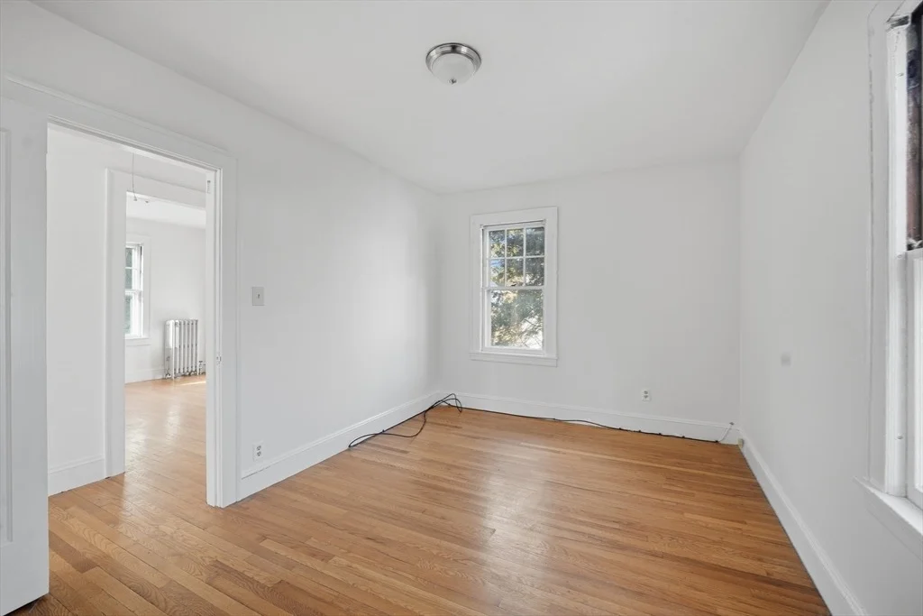 Photo of 785 Dickinson St