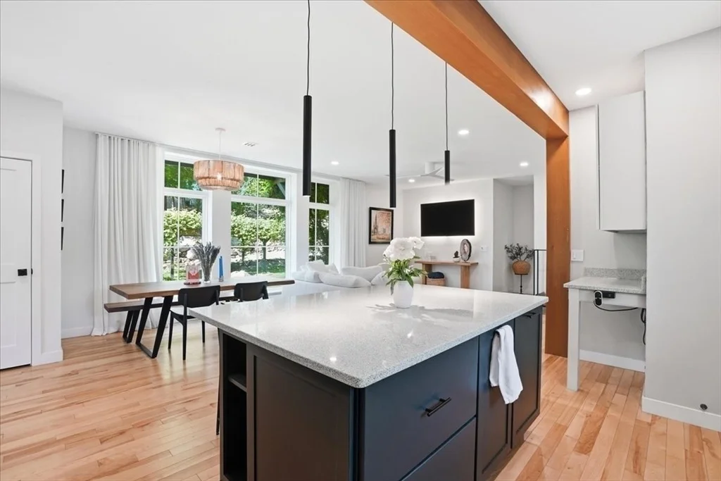 Photo of 108 Kilby St