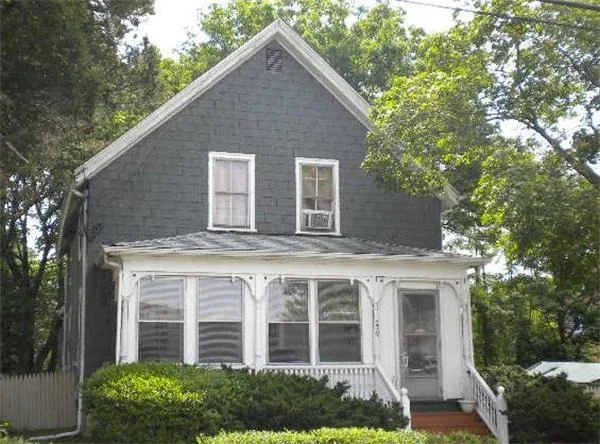 Photo of 30 Pine St