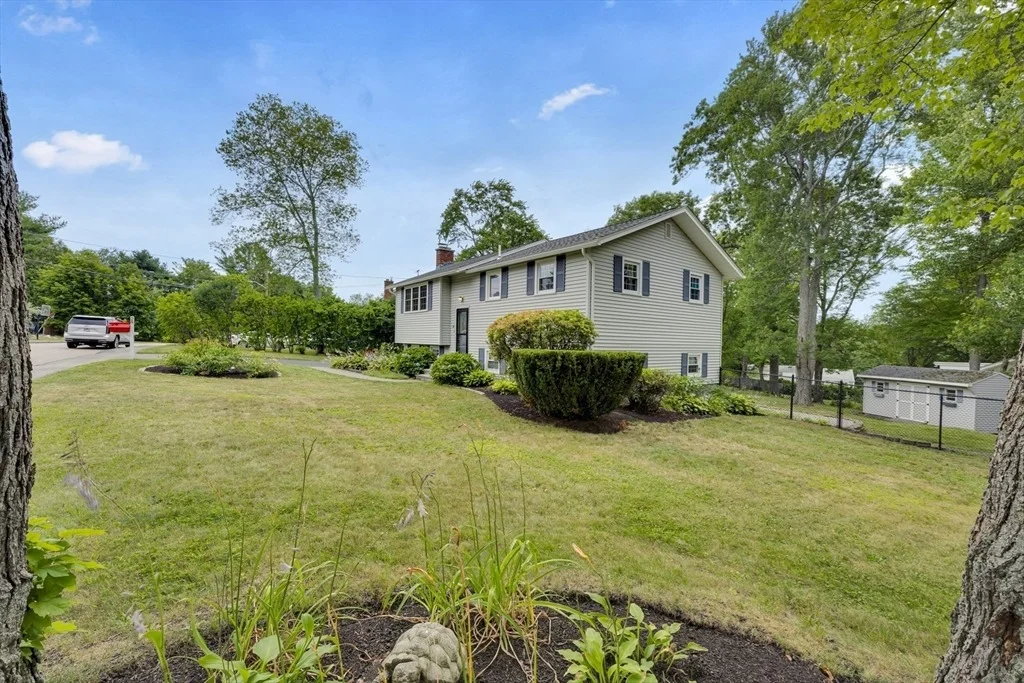 Photo of 28 Yale Dr