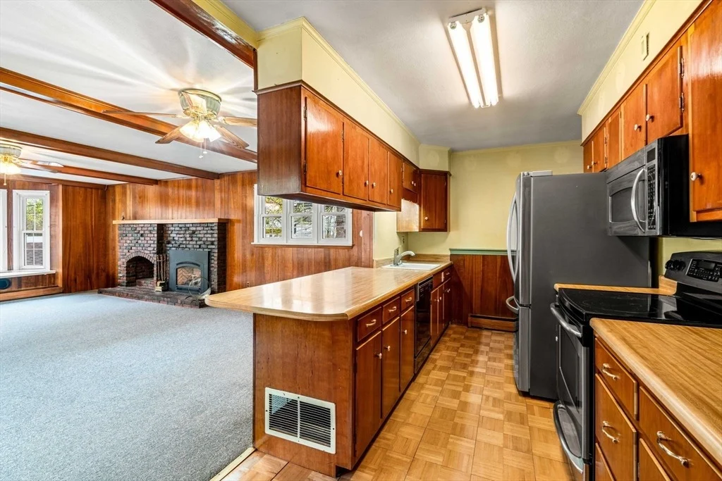 Photo of 38 Marsh Ave