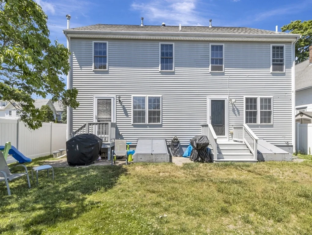 Photo of Unit 13 at 13 Shawmut Ave
