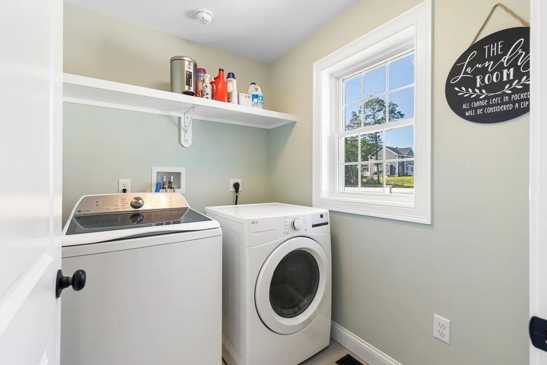 Photo of 65 Henrietta Way