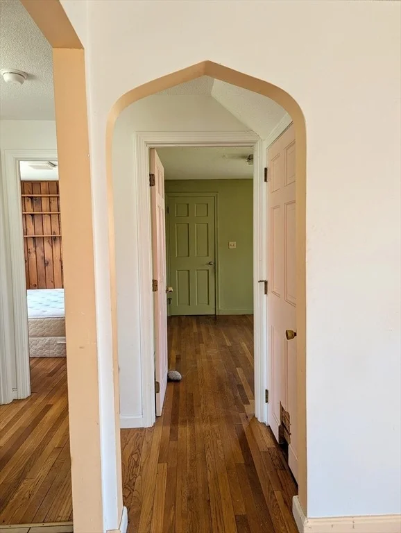 Photo of 314 Mackenzie Ave